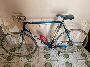 Bicicletta da corsa COLNAGO