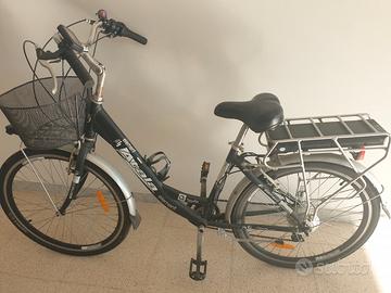 BICI ELETTRICA DA PASSEGGIO ATALA ELEMENT