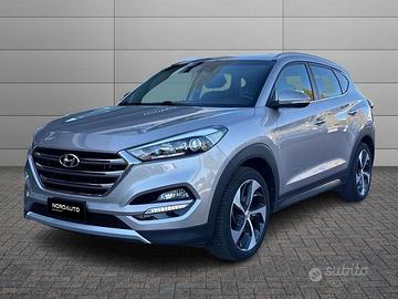 Hyundai Tucson II 2015 1.7 crdi Xpossible 2wd...