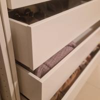 cassetti Ikea guardaroba pax biancho