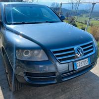 Auto. Volkswagen  touareg