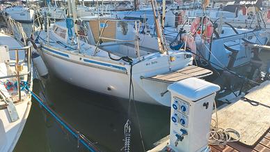 Barca a vela Aquila 28