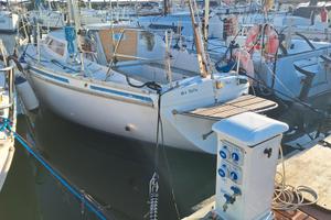 Barca a vela Aquila 28