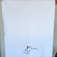 Asciugamano ricamato a mano