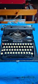 macchina da scrivere oliver