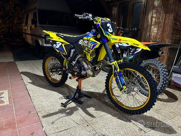 Suzuki rm 250 2T