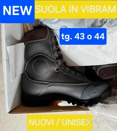 Stivaletti Anfibi Militari 43 e 44 unisex vibram