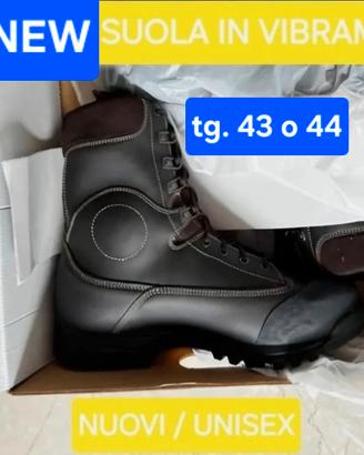 Stivaletti Anfibi Militari 43 e 44 unisex vibram