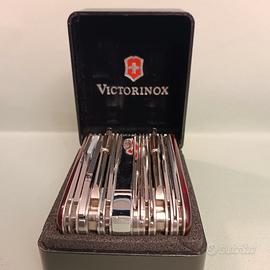 Victorinox Swiss Champ 1.6795 XXLT - VENDUTO