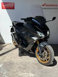 Honda Forza 750 - 2023