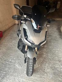 Honda ADV 350 - Maggio 2024 - Come Nuovo