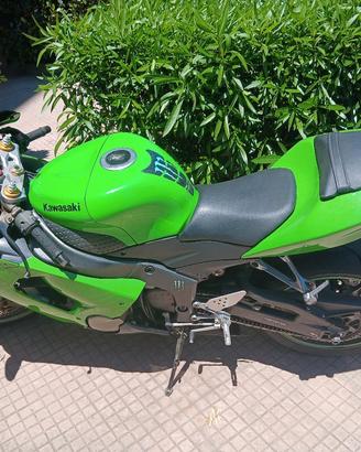 KAWASAKI NINJIA ZX-6R 2005 636cc 63000 km NO DEPO