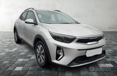 Kia Stonic 1.0 T-GDi 100 CV MHEV MT GT Line ok neo