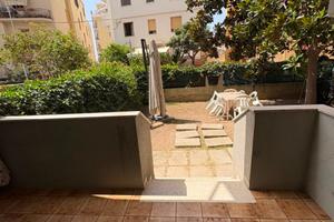 Alghero con giardino privato vicino al mare