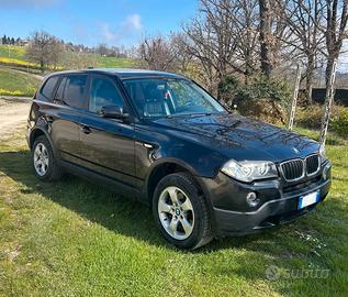 BMW X3 2.0D 2007 4x4 con GANCIO TRAINO