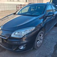 Renault Megane III anno 2012 ricambi usati