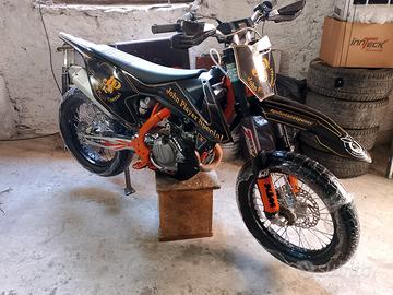  bici down hill  x ktm