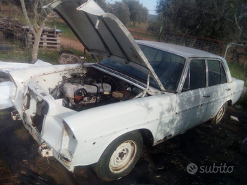 Ricambi usati per Mercedes 250s w108 anni 60/70