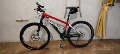 bici XTC modello Giant