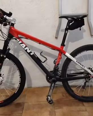 bici XTC modello Giant