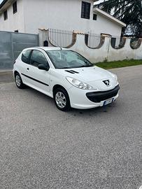 Peugeot 206 plus 1.1 benzina anno 2011