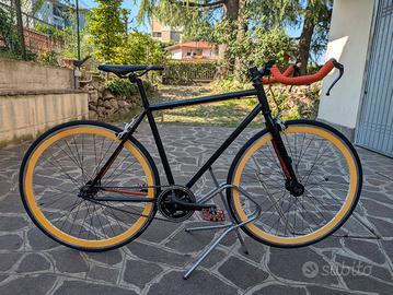 bicicletta scatto fisso - ruota libera