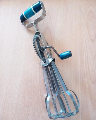 sbattitore manuale 