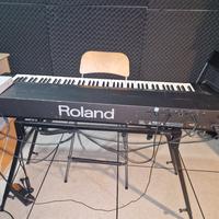Roland RD 300 s
