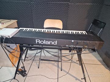 Roland RD 300 s