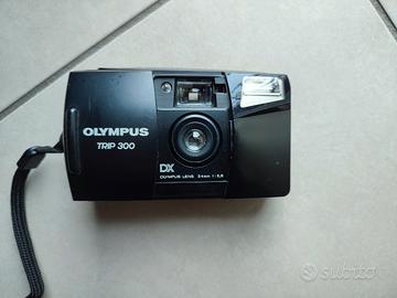 Macchina fotografica a rullino Olympus