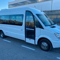 Autobus/ Mercedes Sprinter 20 posti