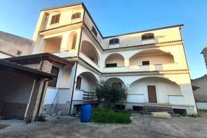 Macerata Campania - Villa con giardino