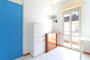 2 LOCALI A SAN BENEDETTO DEL TRONTO