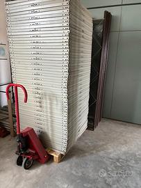 Scaffalature componibili ad incastro