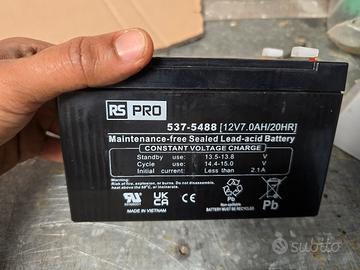 Batteria RS PRO 12V 7Ah NUOVA codice 537-5488