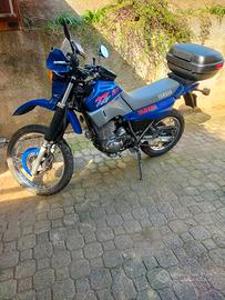 Yamaha xt600