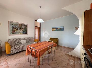 2 LOCALI A BORGHETTO SANTO SPIRITO
