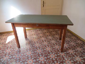 tavolo in legno