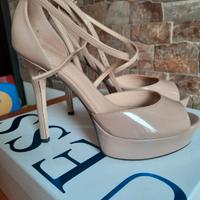 scarpa con tacco GUESS