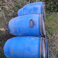 Bidoni per acqua