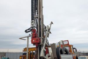 Perforatrice trivella comacchio mc800