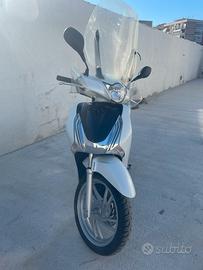 Sh 125
