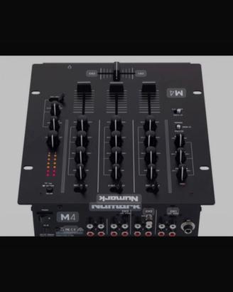Mixer NUMARK M4 black