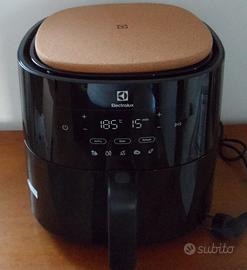 Friggitrice  Elettrolux ad aria mod.EAF5B -NUO