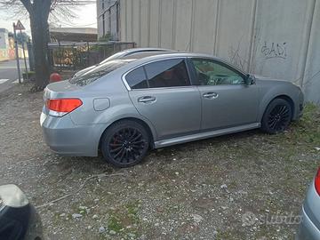 Subaru Legacy 2.0D-S Dynamic