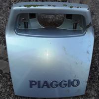 Copertura post fianchetti piaggio x9 250 2000