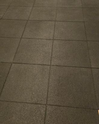 pavimento gommato palestra