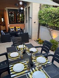 Salottino e tavolo da giardino