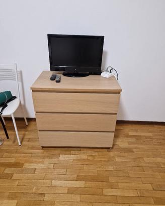 cassettiera malm ikea