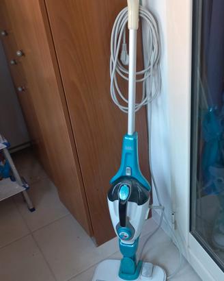 Scopa a vapore Black+Decker Lavapavimentiiii 